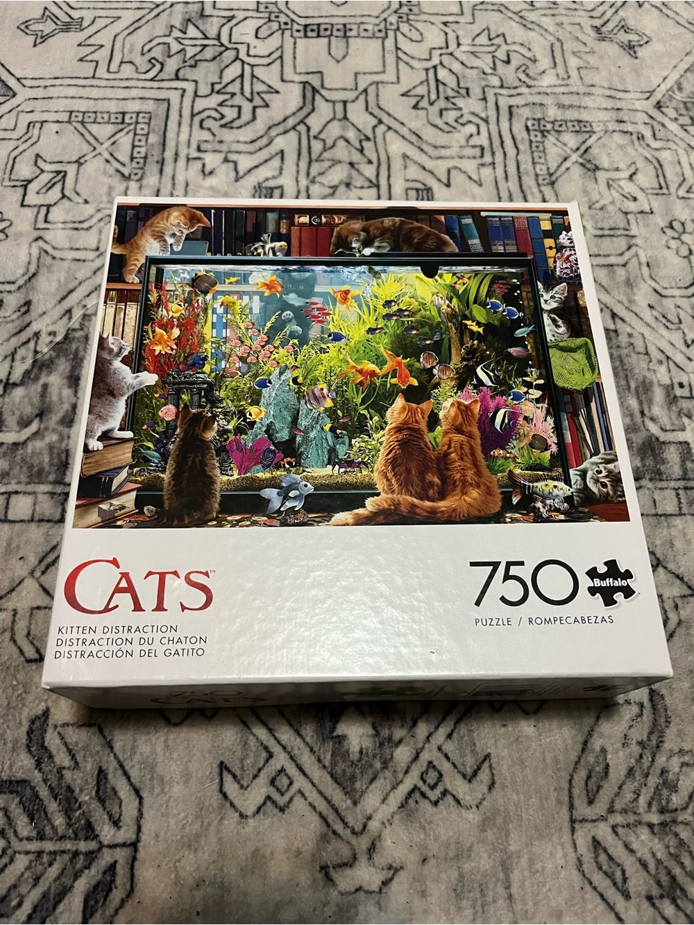 Buffalo Games Cats 750-Piece Jigsaw Puzzle - Multi-Color
